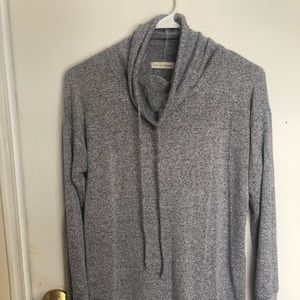 Draw string turtle neck tunic